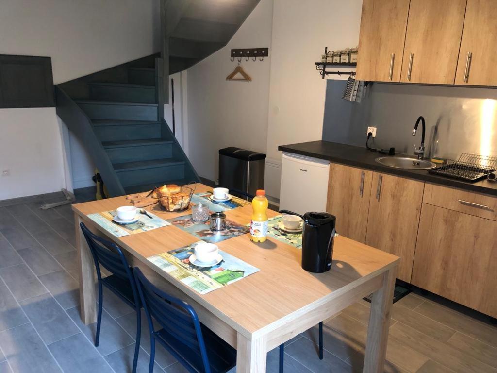 Le Bout Du Monde Bed and Breakfast Bricqueville-sur-Mer Εξωτερικό φωτογραφία